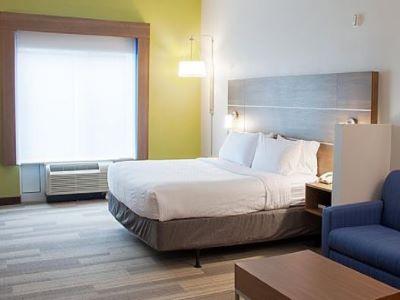 Hotel Express & Downtown Area-keeneland By Ihg 3*