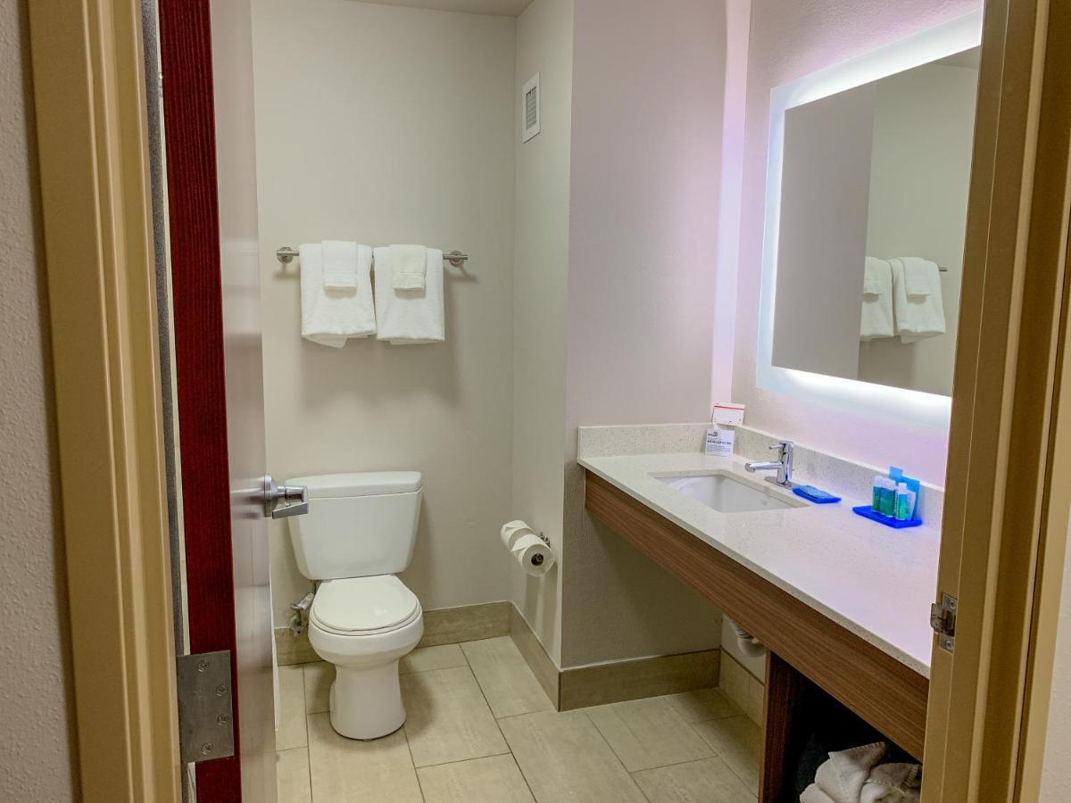 Express & Downtown Area-keeneland By Ihg 3*