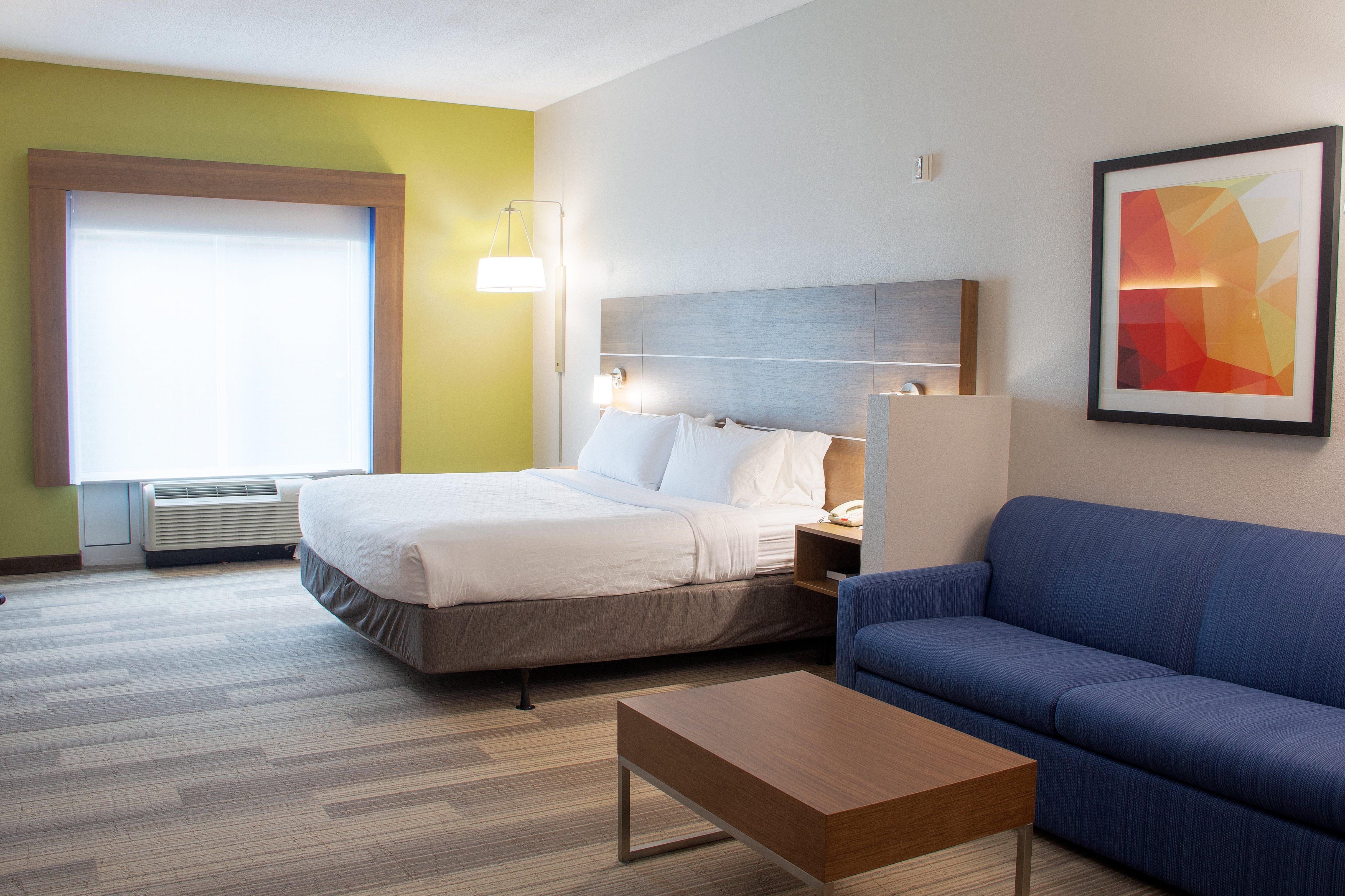 Hotel Express & Downtown Area-keeneland By Ihg
