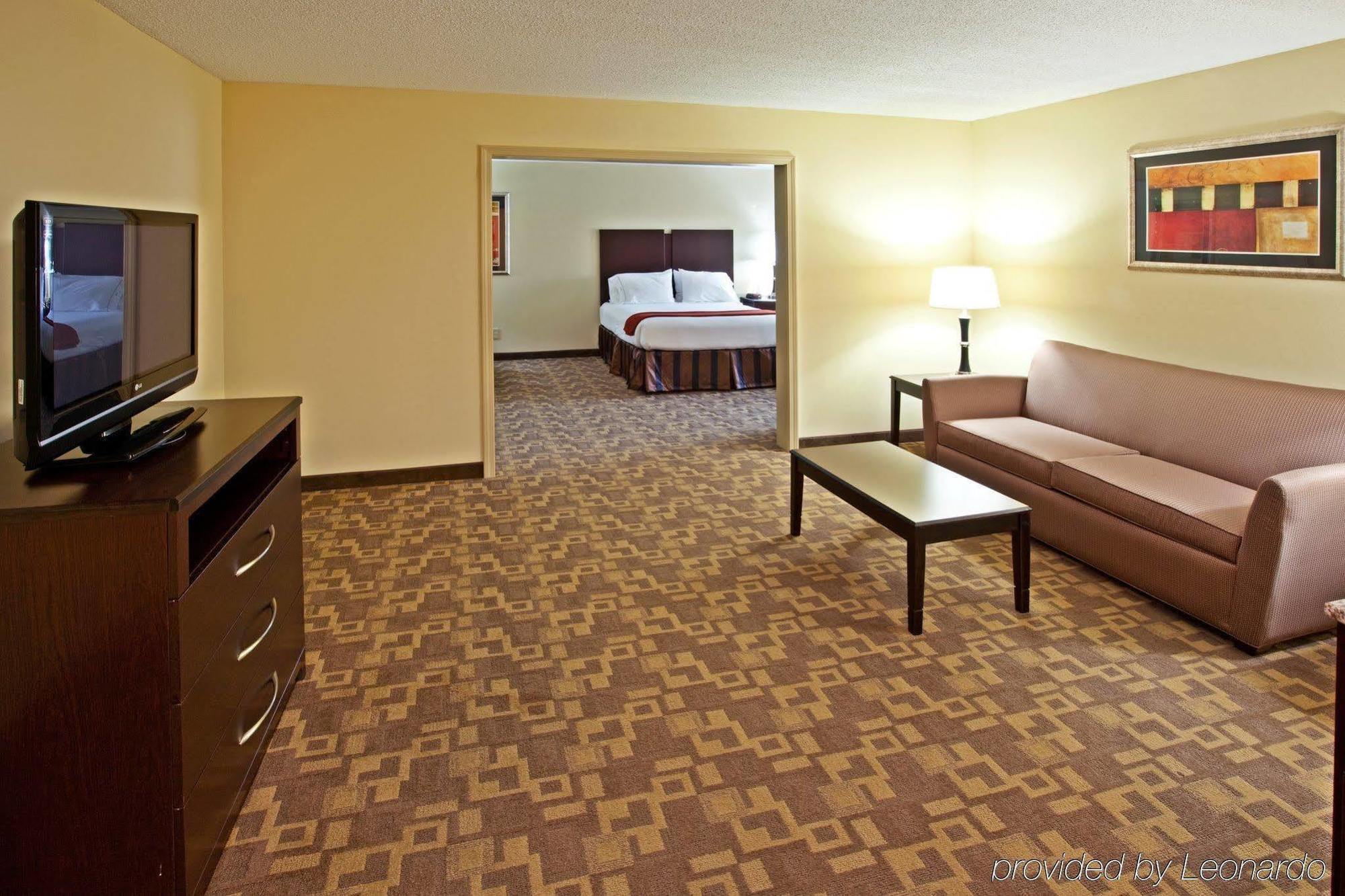 Express & Downtown Area-keeneland By Ihg Hotel Lexington