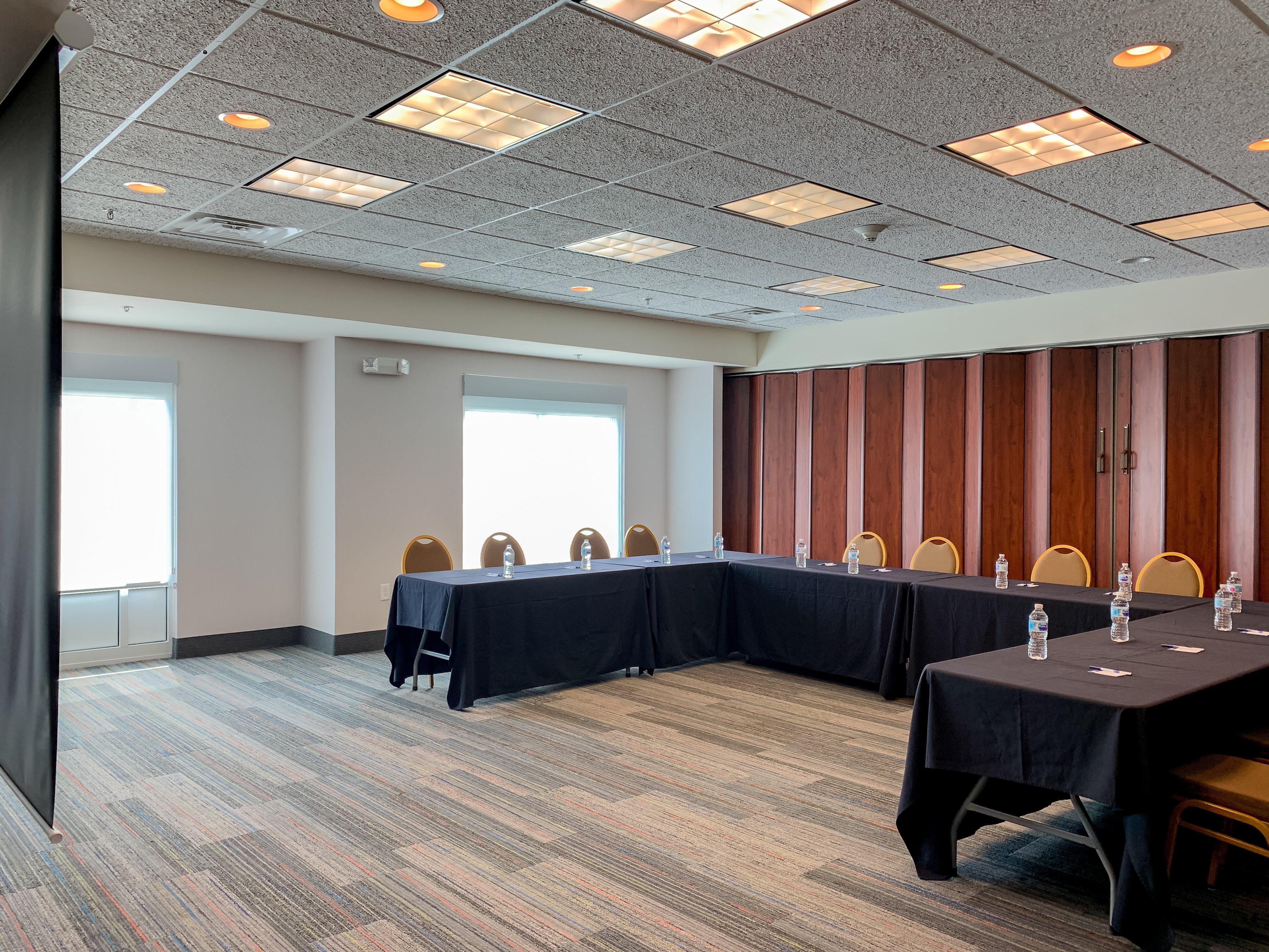 Express & Downtown Area-keeneland By Ihg Hotel